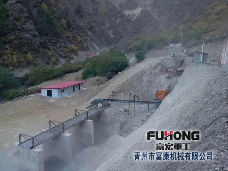 花崗巖破碎制砂生產(chǎn)線多少錢？