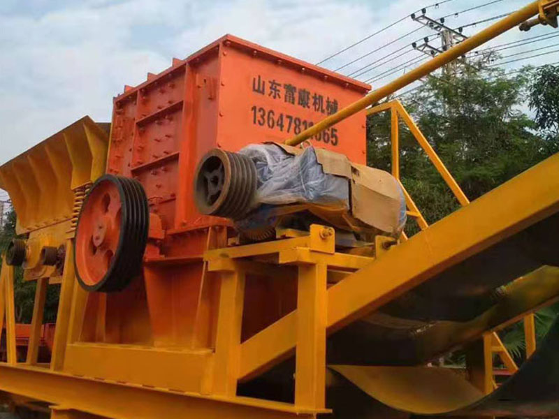 時產(chǎn)20噸小型鵝卵石制砂機多少錢一臺？都有哪些型號可選擇？