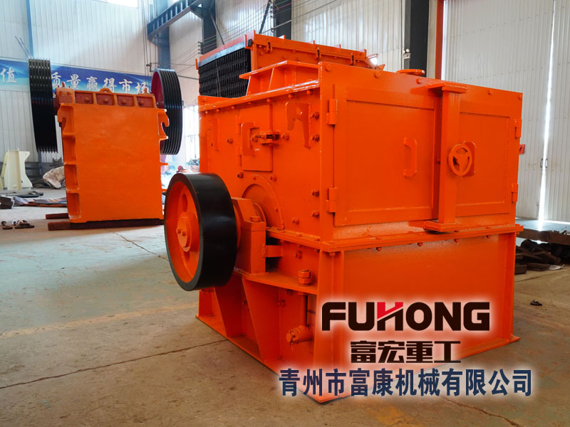 青石破碎機都有哪些？青石破碎成套生產(chǎn)線設備如何配置？